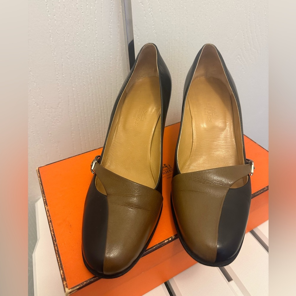 ✨Authentic Hermes Shoes ✨